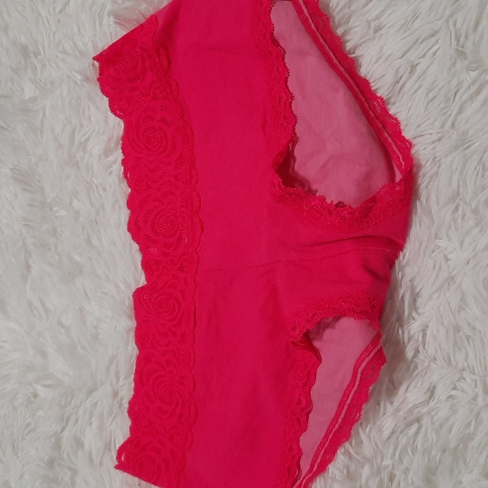 BUNDLE of Panties - Picture 4 of 6